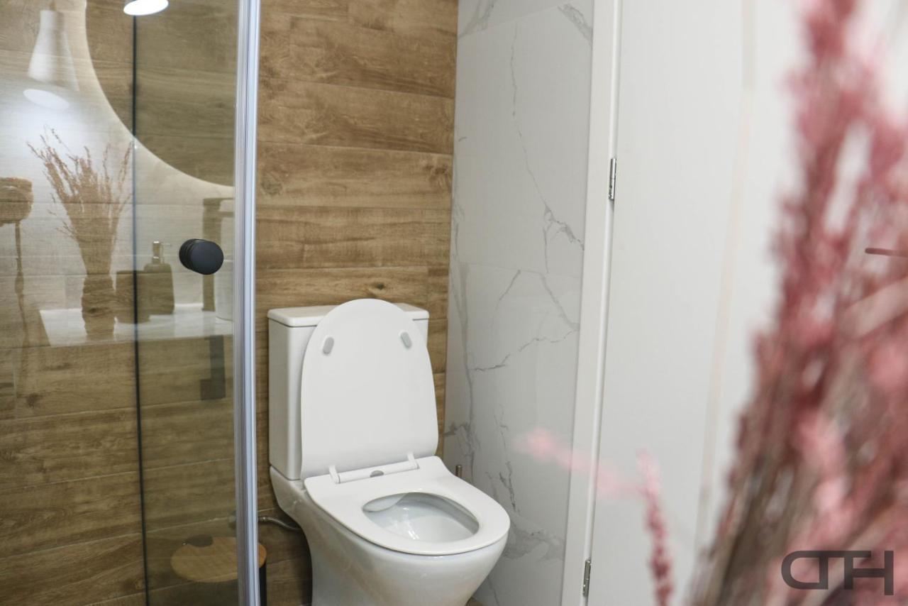 New deluxe studio 4 downtown Thessaloniki- Fully equiped Esterno foto